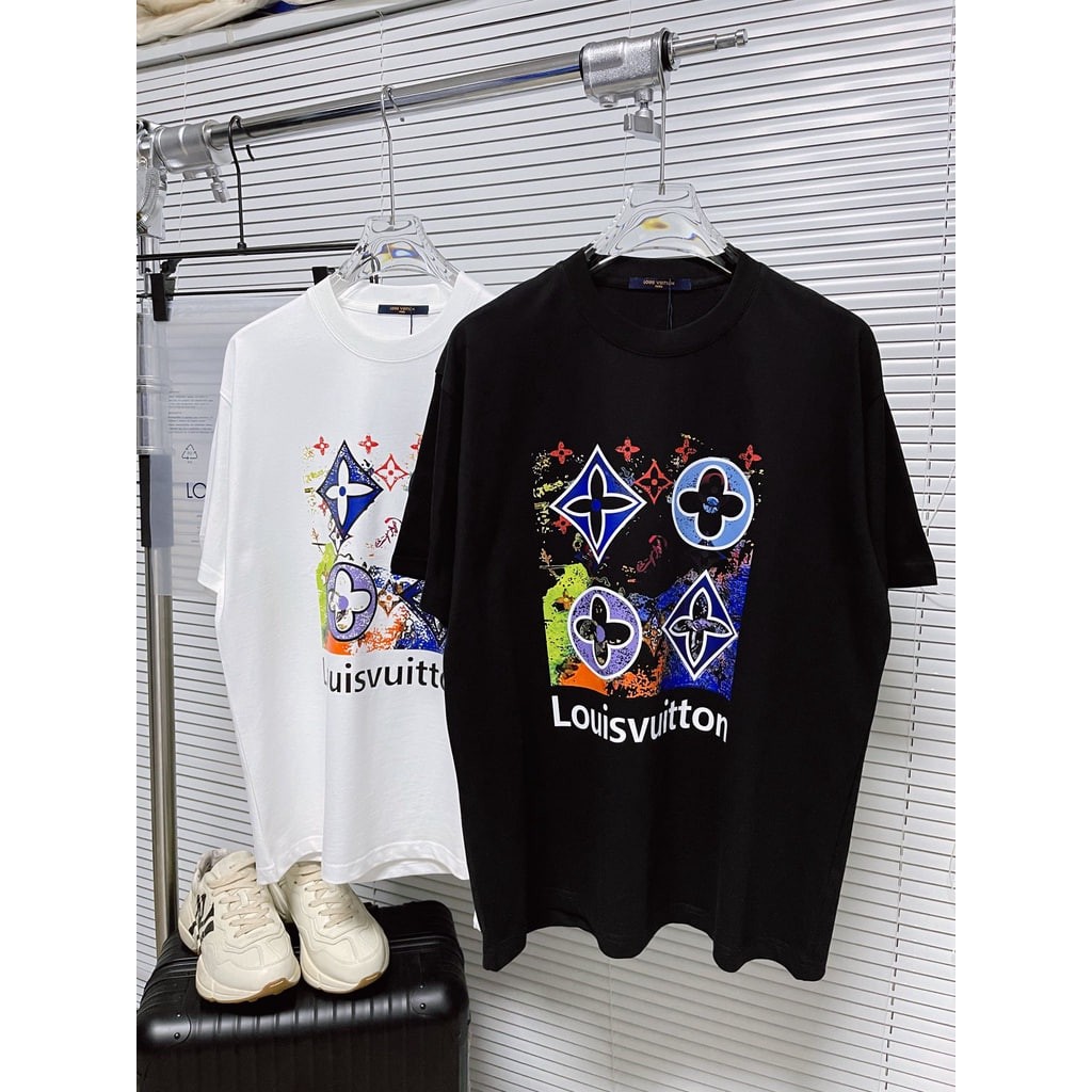 Graffiti painting broken letter logo printing American retro spring and summer new round neck loose fashion men's and women's same style