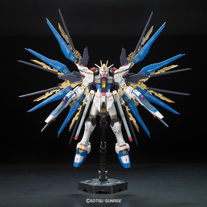 Bandai Hobby - Gundam SEED Destiny - #14 RG Strike Freedom, Bandai Spirits 1/144 Model Kit